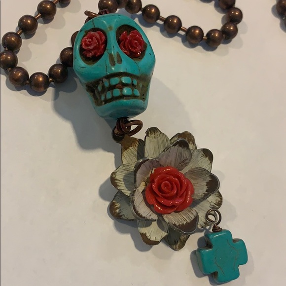 ✨ skull necklace. - Picture 2 of 4